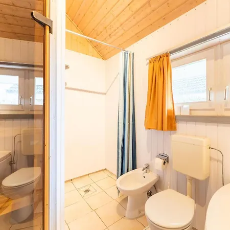 Skandinavisches In * רשלין